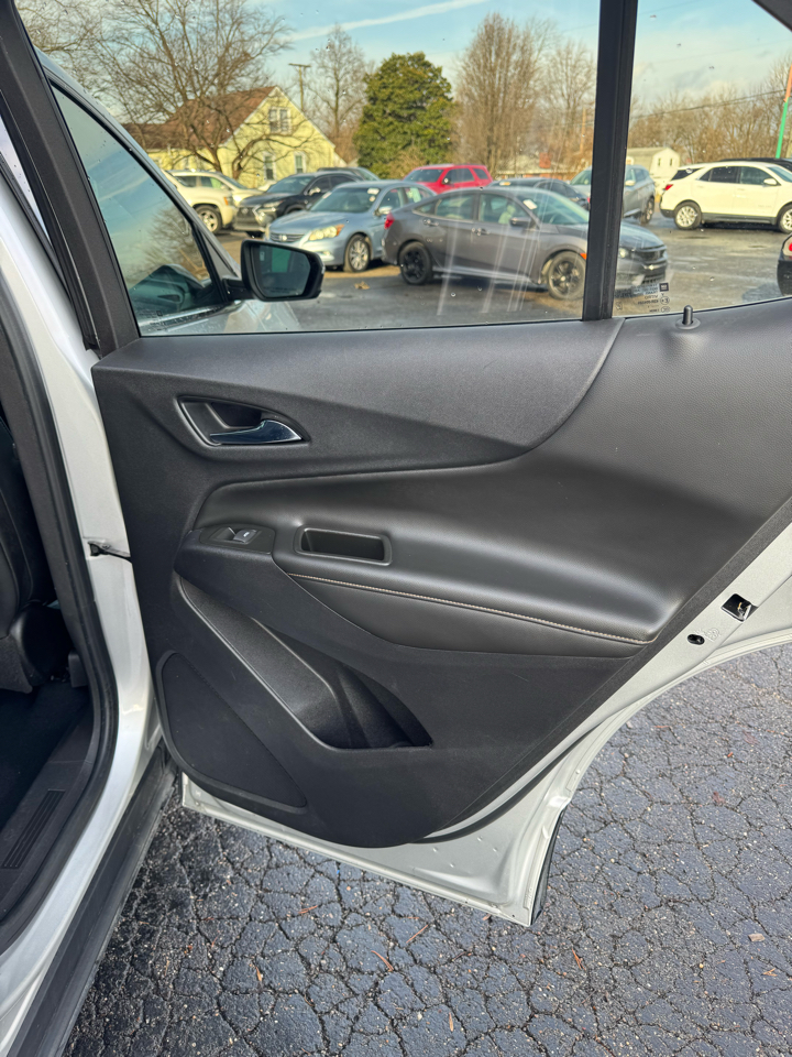 Chevrolet Equinox FWD 4dr Premier 2021