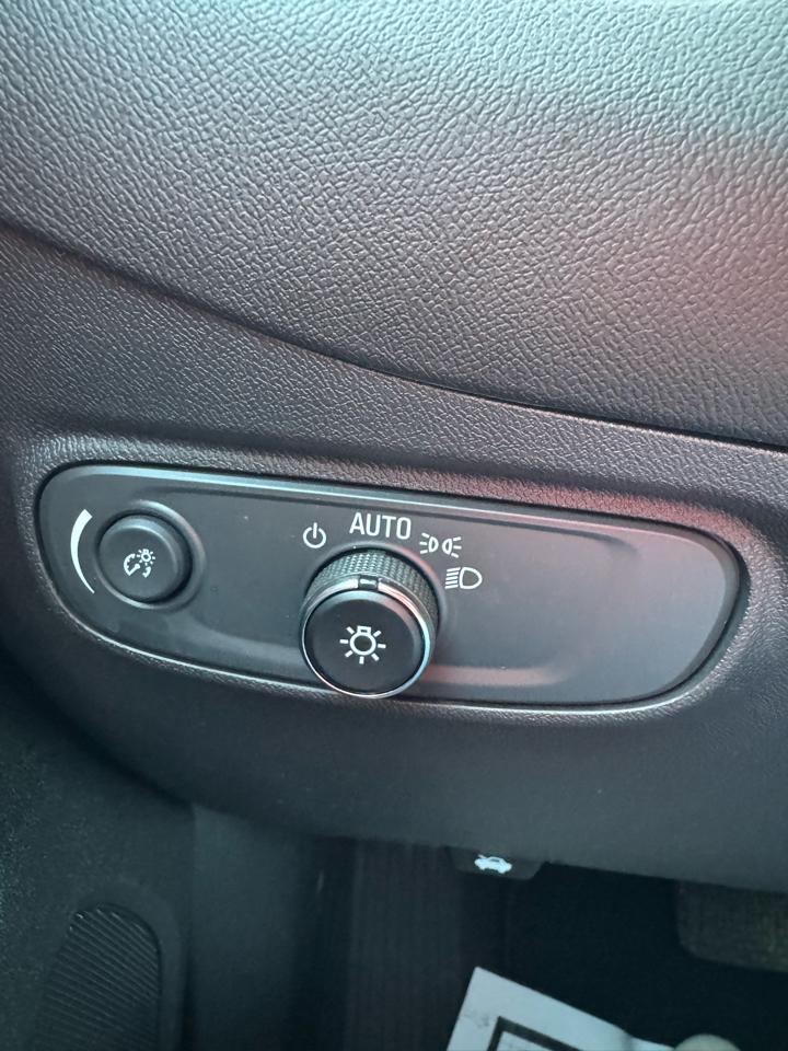 Chevrolet Equinox AWD 4dr LT w/1LT 2023