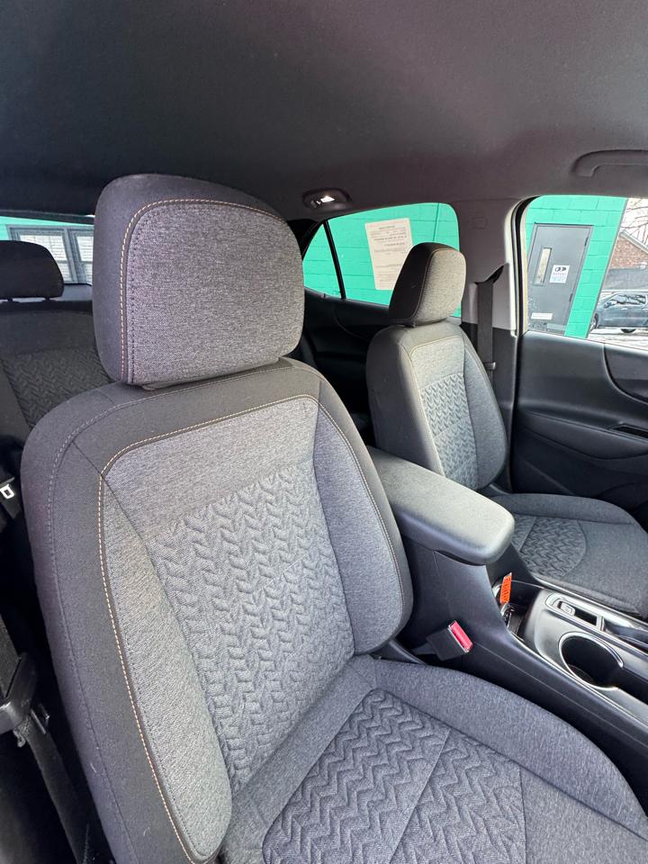 Chevrolet Equinox AWD 4dr LT w/1LT 2023