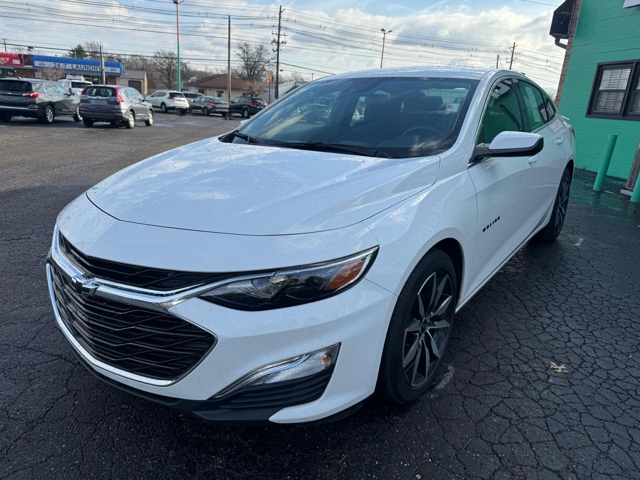 Chevrolet Malibu 4dr Sdn RS 2023