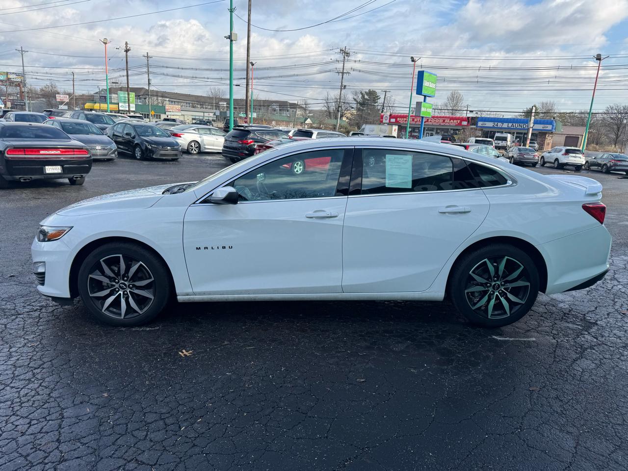 Chevrolet Malibu 4dr Sdn RS 2023