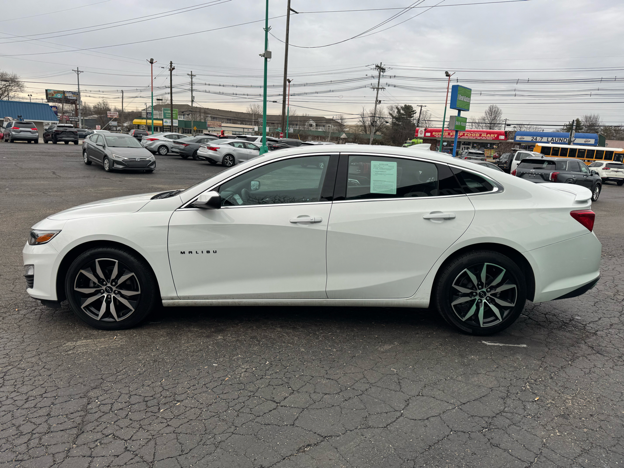 Chevrolet Malibu 4dr Sdn RS 2023