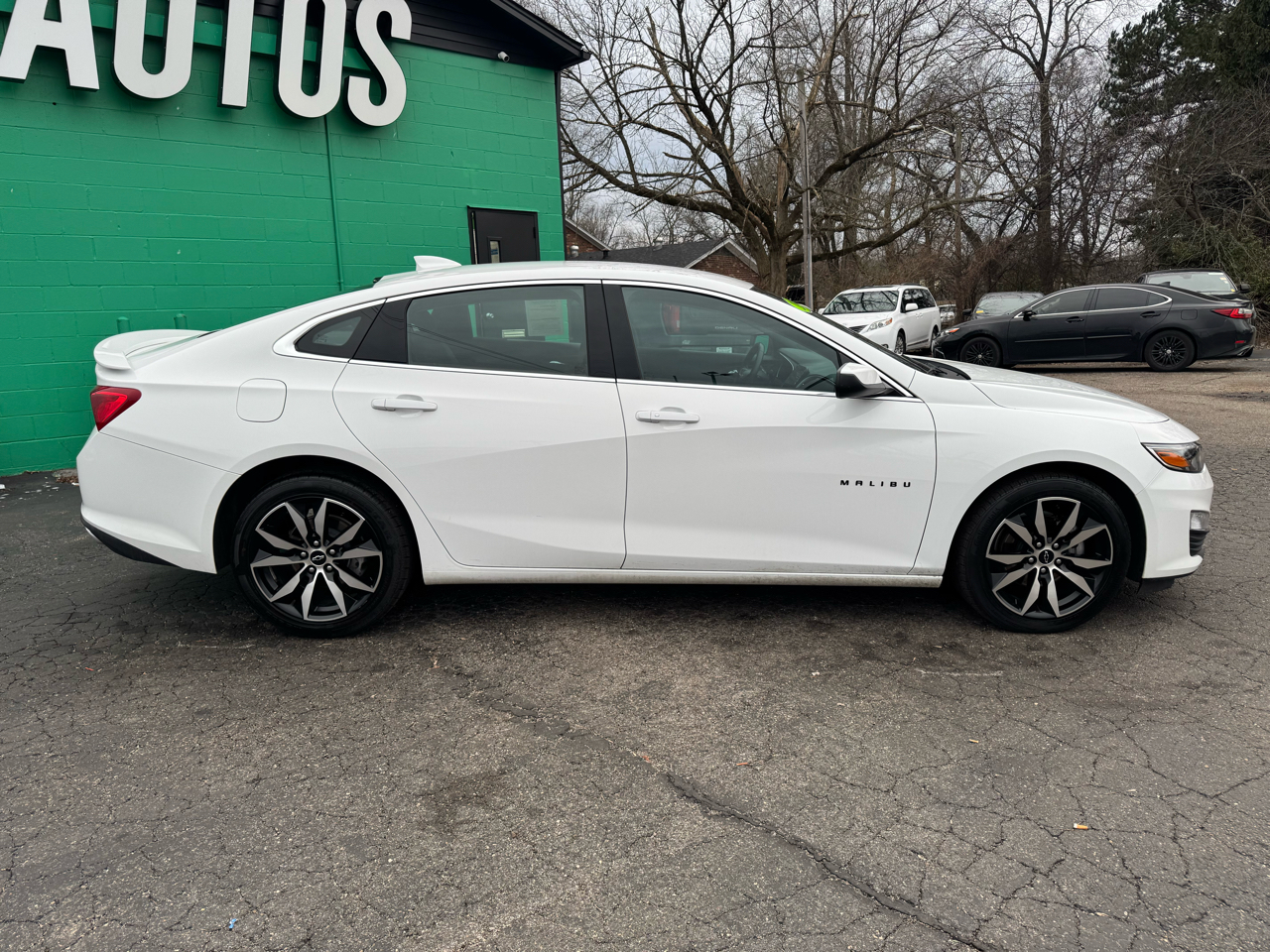 Chevrolet Malibu 4dr Sdn RS 2023