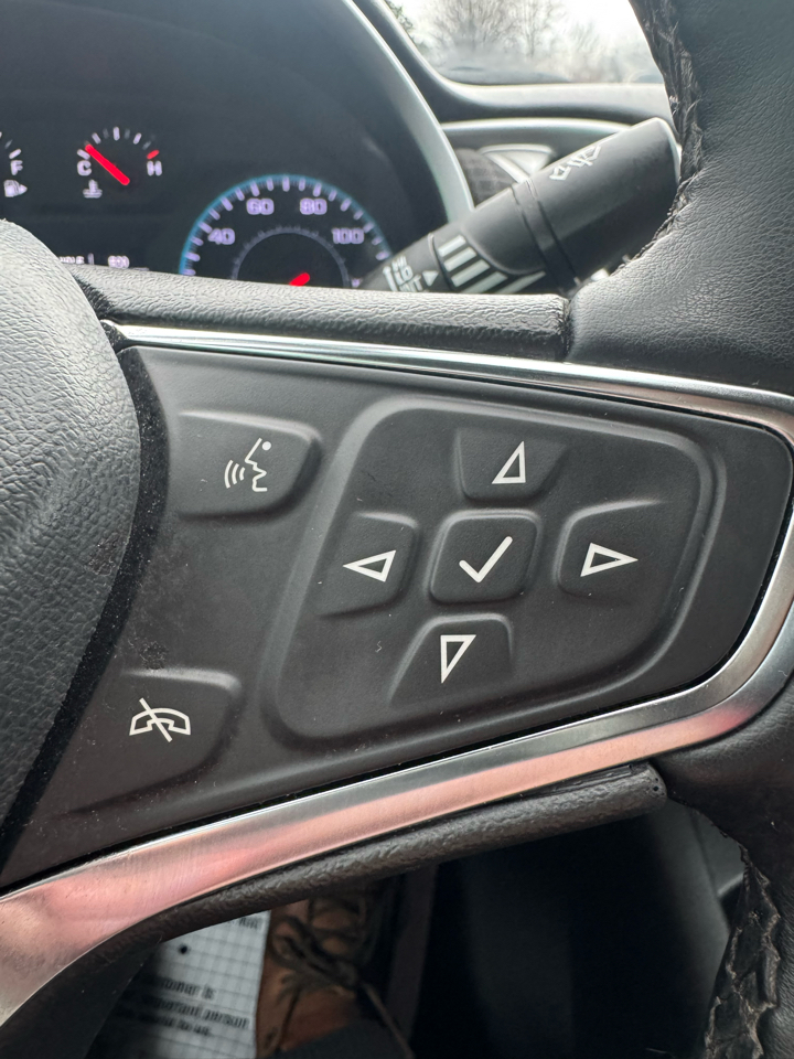 Chevrolet Malibu 4dr Sdn RS 2023