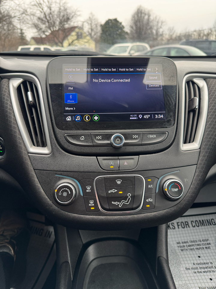 Chevrolet Malibu 4dr Sdn RS 2023