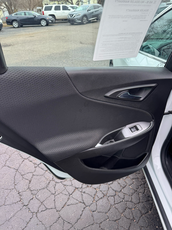 Chevrolet Malibu 4dr Sdn RS 2023