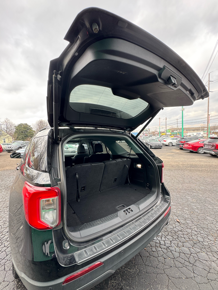 Ford Explorer XLT 4WD 2022