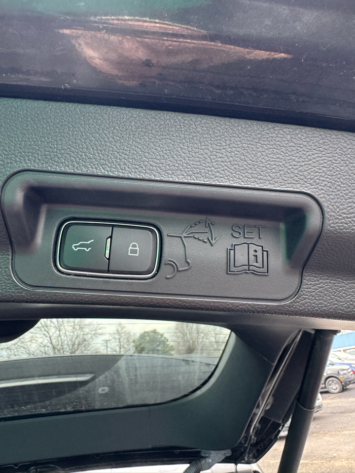 Ford Explorer XLT 4WD 2022