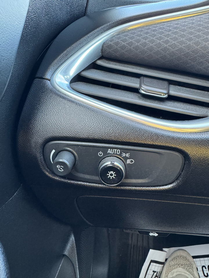 Chevrolet Malibu 4dr Sdn LT 2020