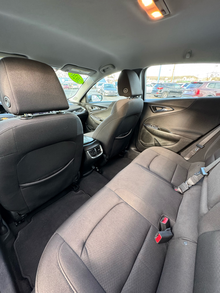Chevrolet Malibu 4dr Sdn LT 2020