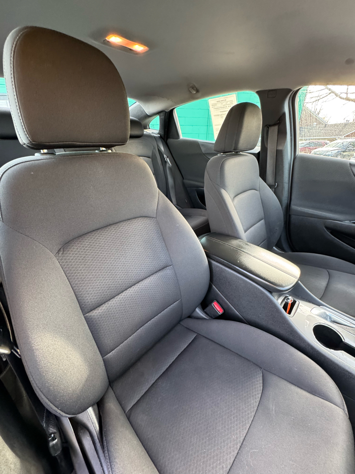 Chevrolet Malibu 4dr Sdn LT 2020