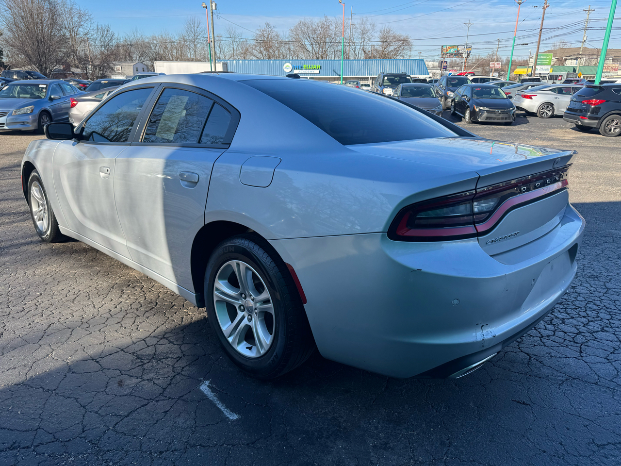 Dodge Charger SXT RWD 2021