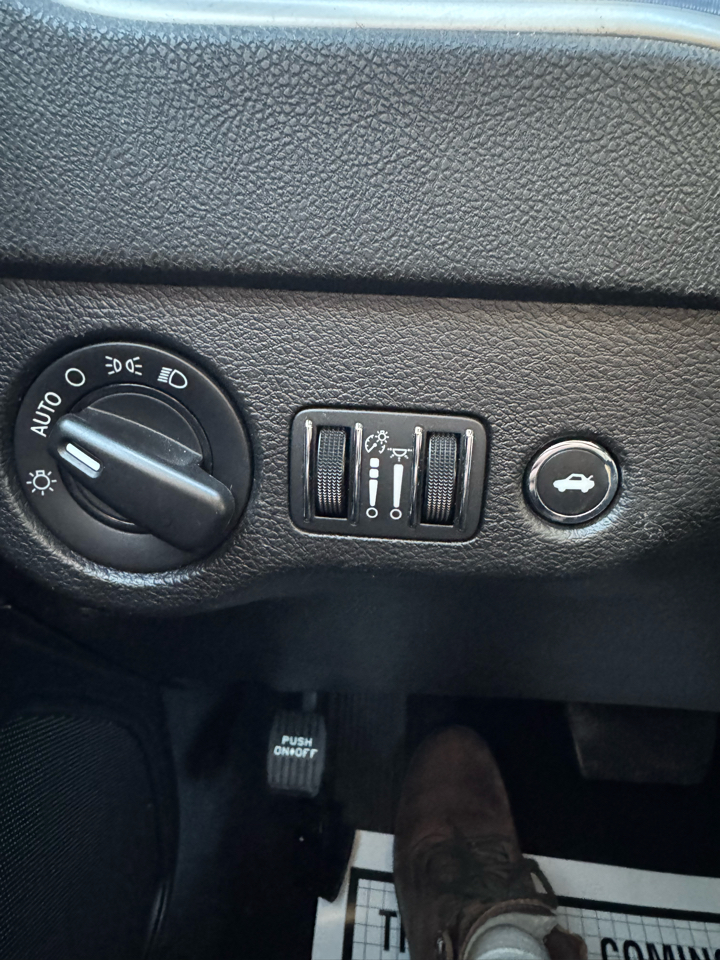 Dodge Charger SXT RWD 2021