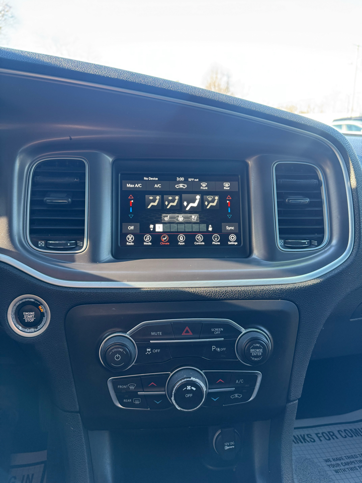 Dodge Charger SXT RWD 2021