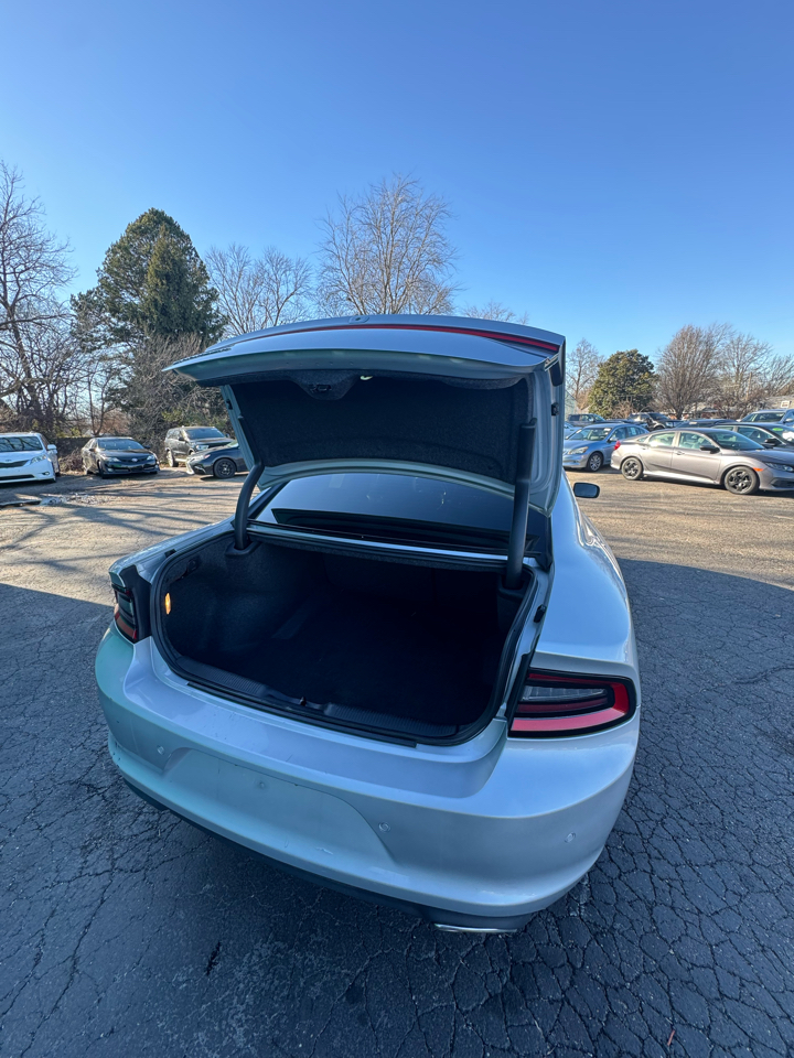 Dodge Charger SXT RWD 2021