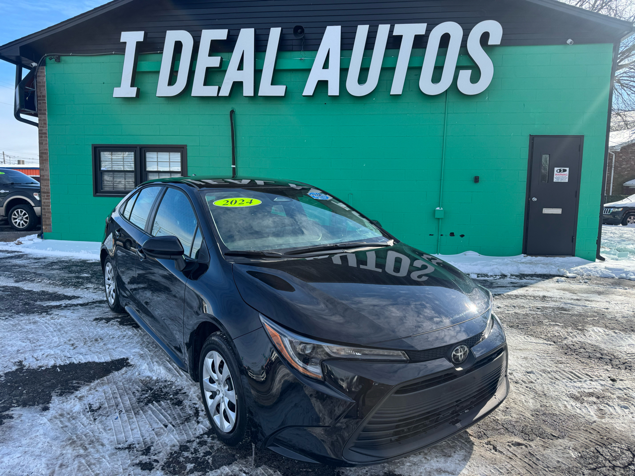 Toyota Corolla LE CVT (Natl) 2024