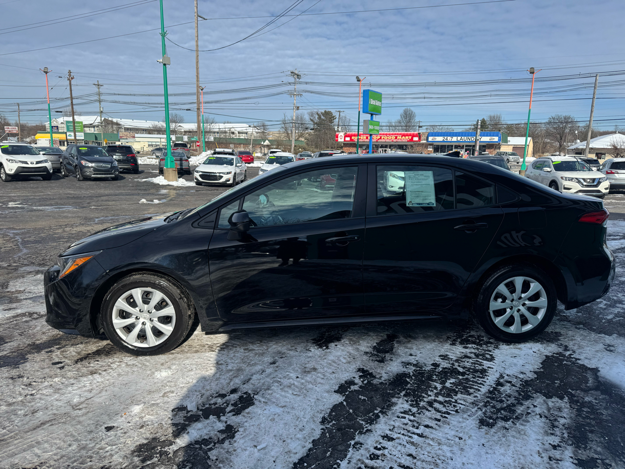 Toyota Corolla LE CVT (Natl) 2024