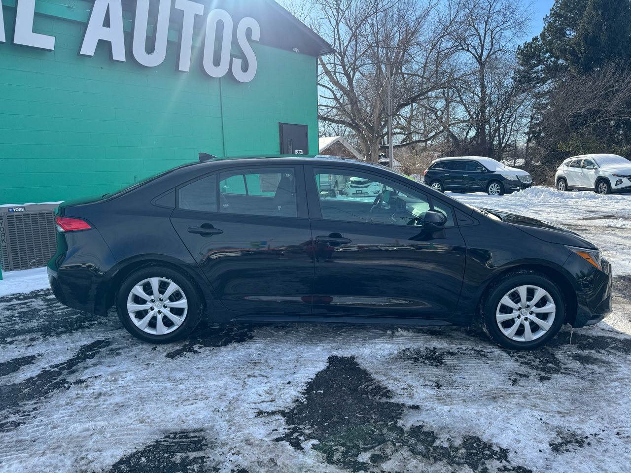 Toyota Corolla LE CVT (Natl) 2024