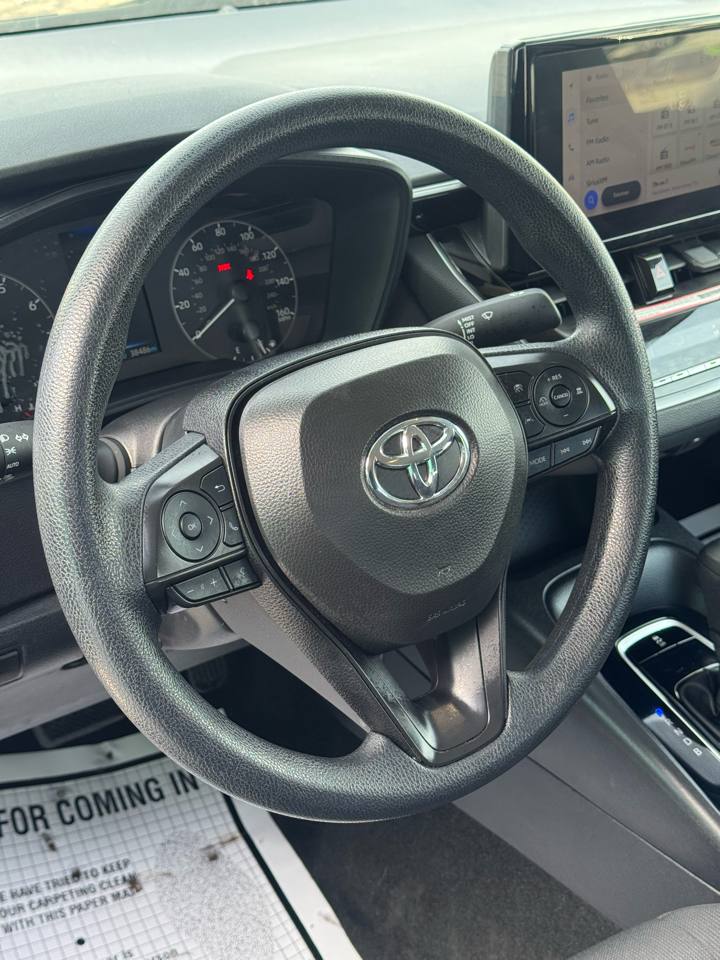 Toyota Corolla LE CVT (Natl) 2024