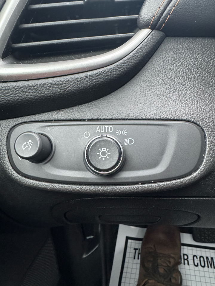 Chevrolet Trax FWD 4dr LS 2020