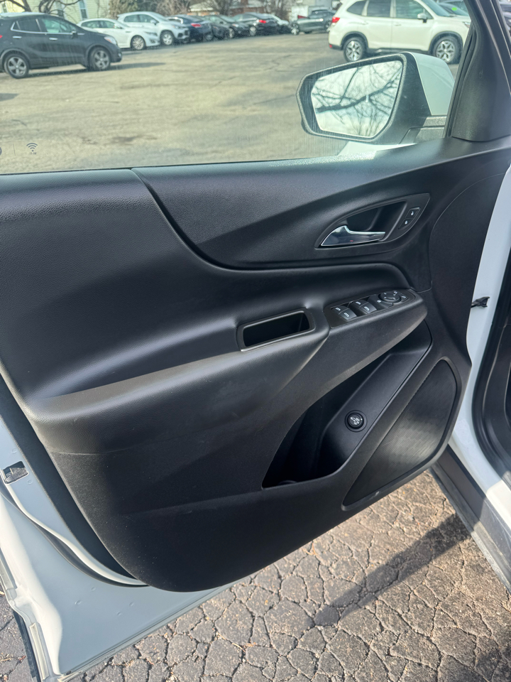 Chevrolet Equinox AWD 4dr LT w/2FL 2023