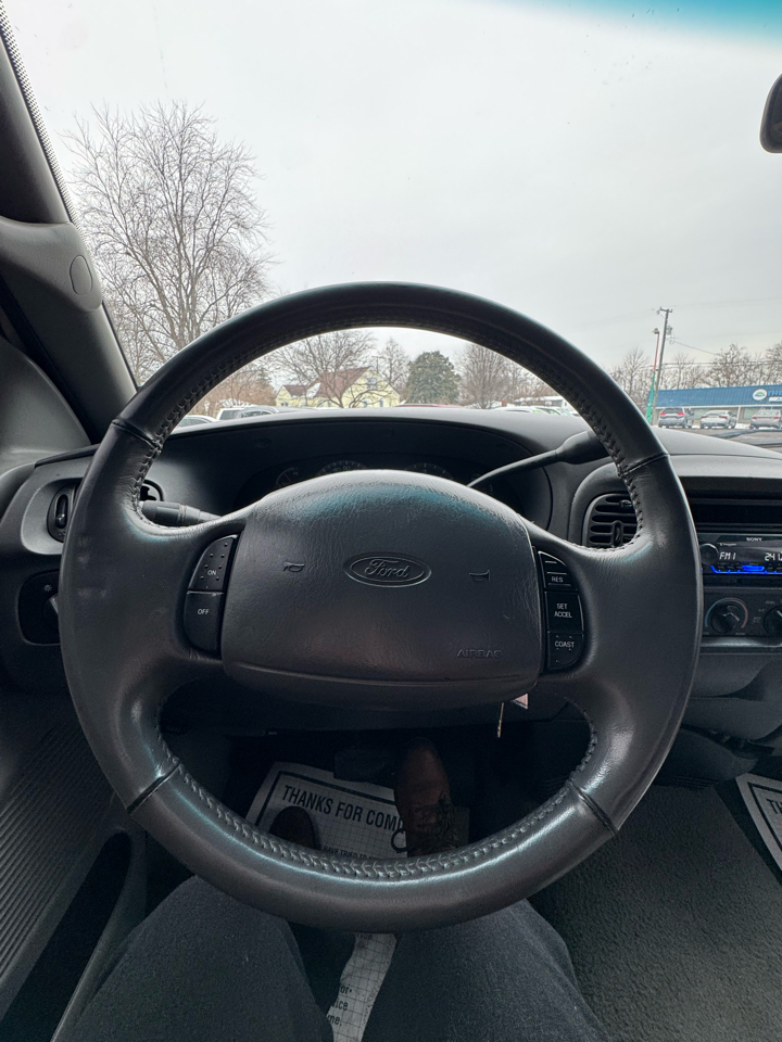 Ford F-150 Supercab 139" King Ranch 4WD 2002