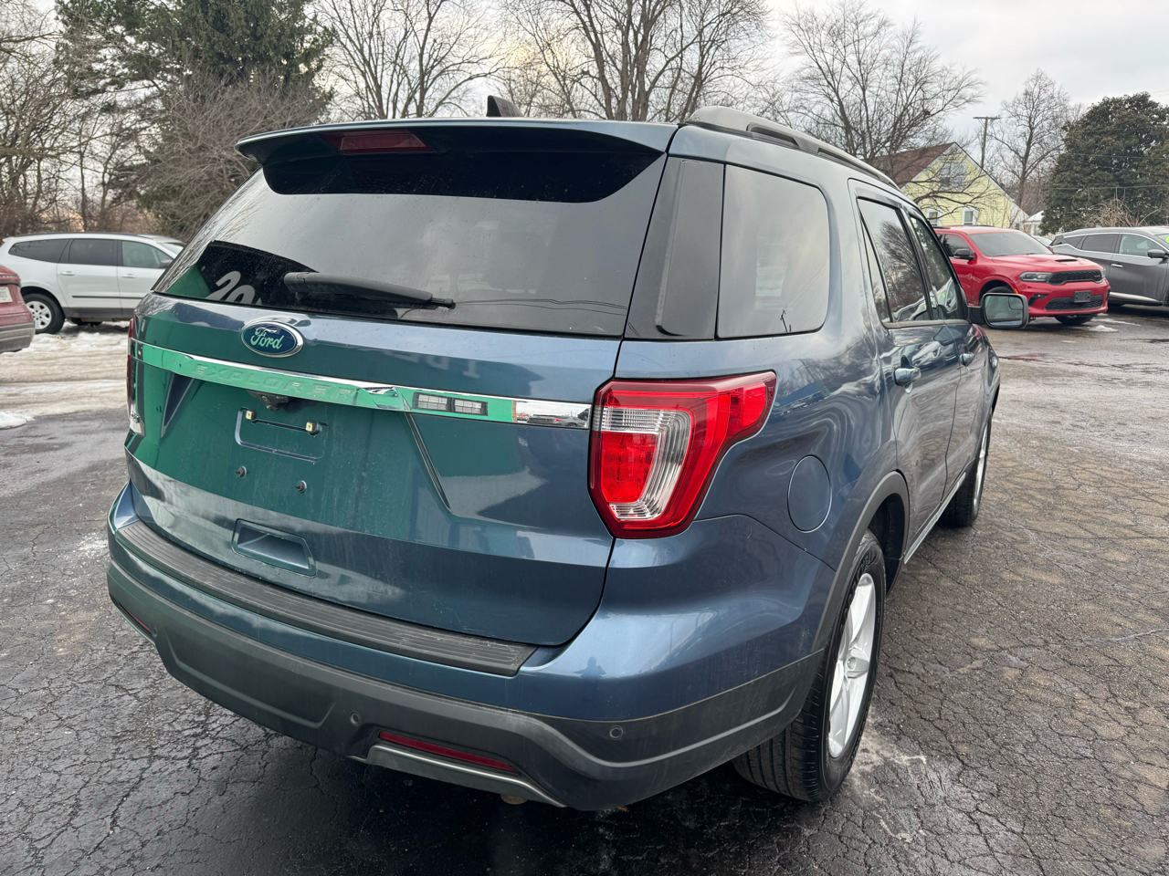 Ford Explorer XLT FWD 2019