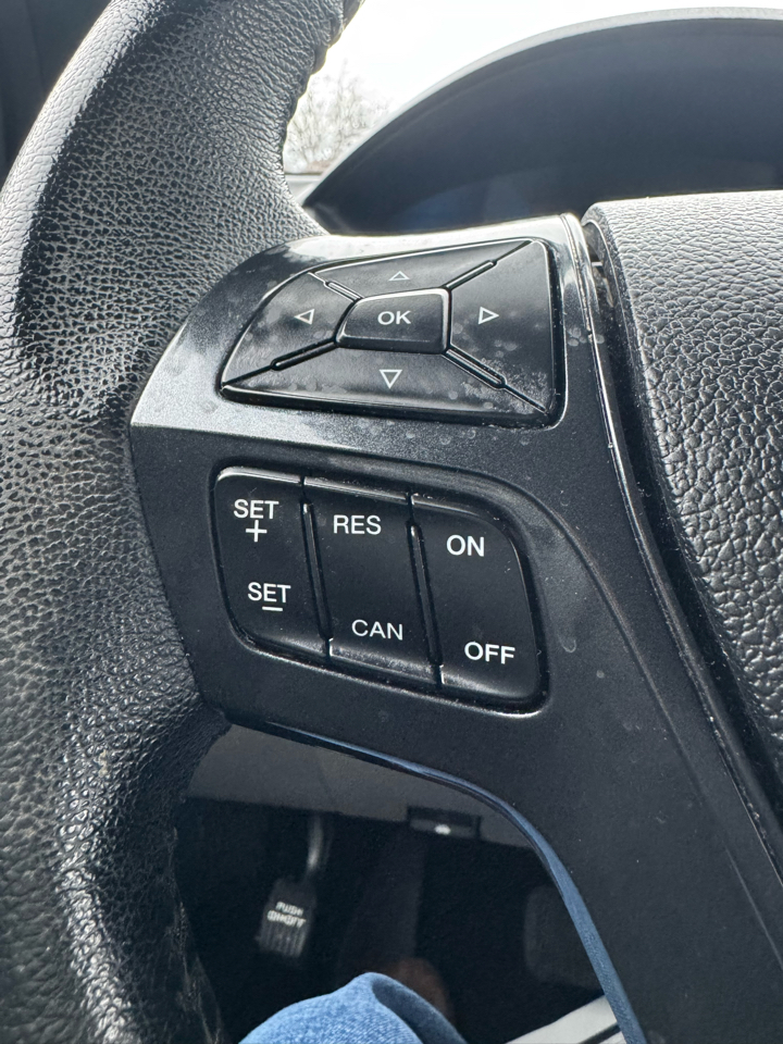 Ford Explorer XLT FWD 2019