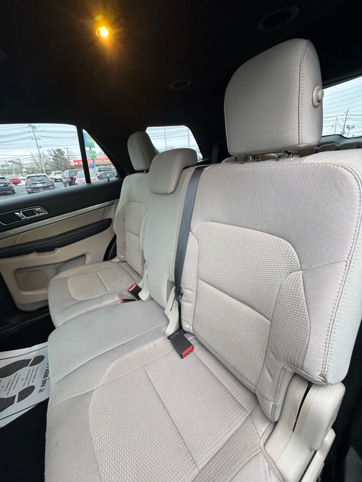 Ford Explorer XLT FWD 2019