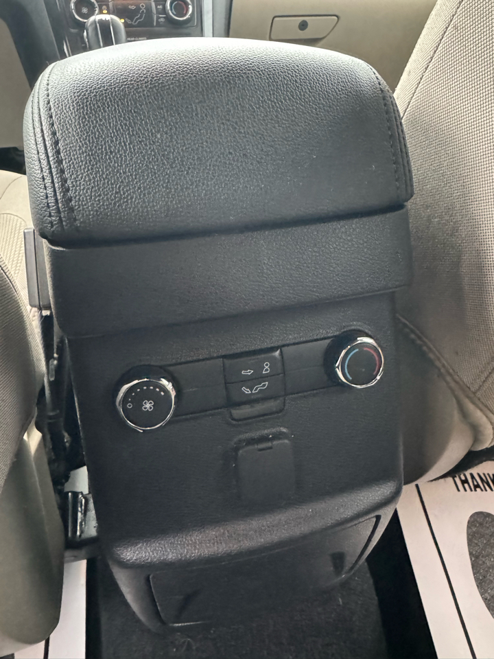 Ford Explorer XLT FWD 2019