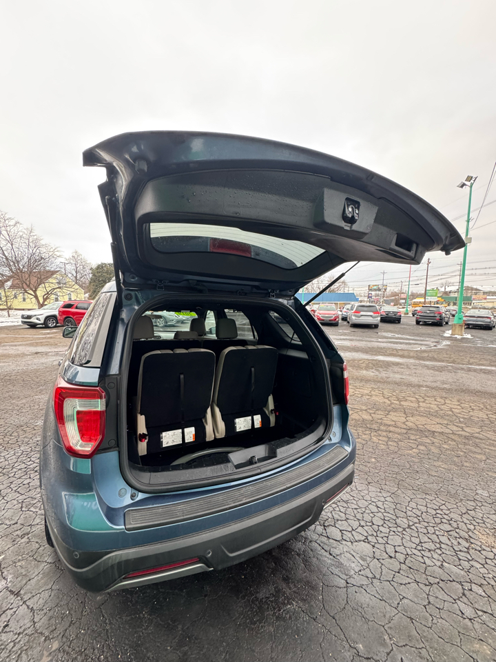 Ford Explorer XLT FWD 2019