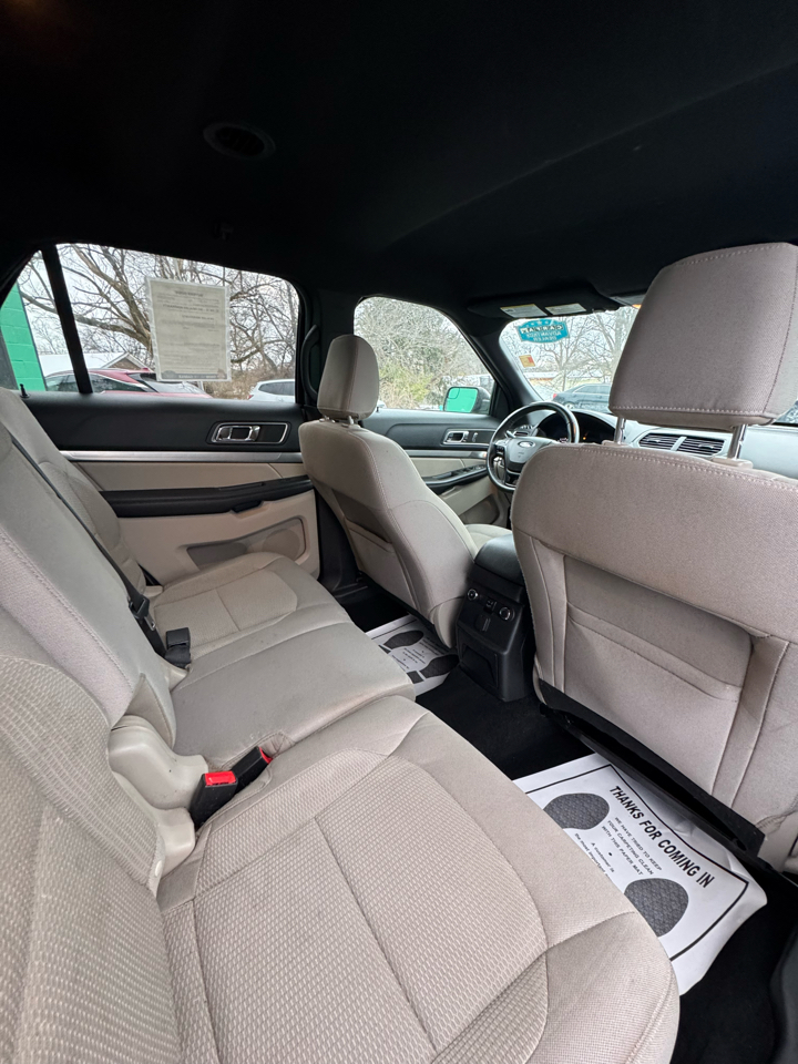 Ford Explorer XLT FWD 2019