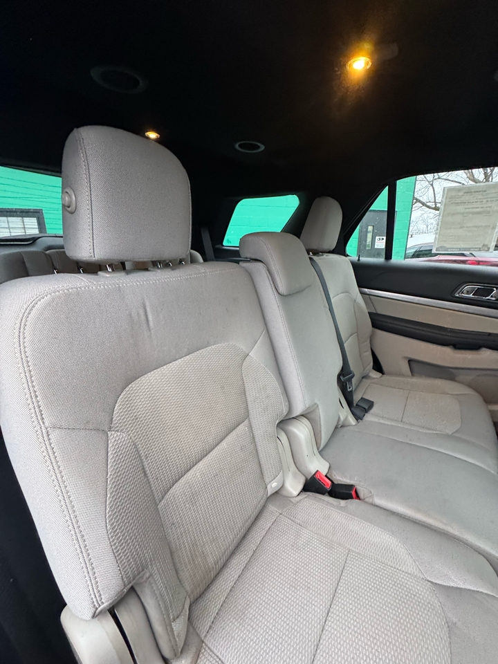 Ford Explorer XLT FWD 2019