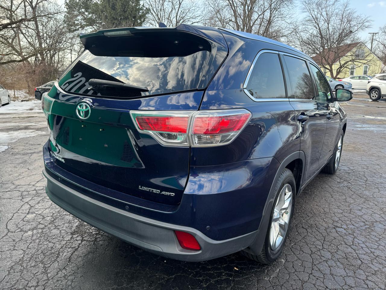 Toyota Highlander AWD 4dr V6 Limited (Natl) 2015