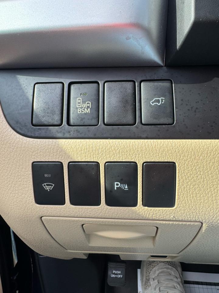 Toyota Highlander AWD 4dr V6 Limited (Natl) 2015