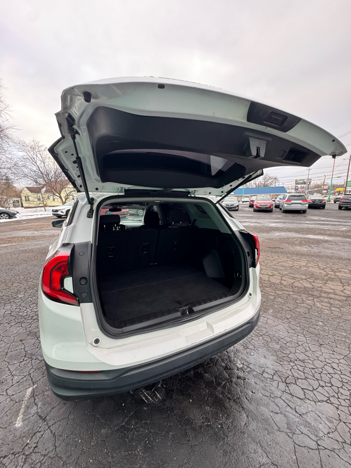 GMC Terrain FWD 4dr SLE 2019