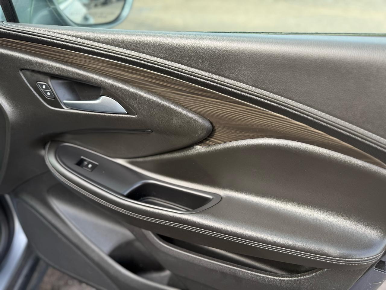 Buick Envision FWD 4dr Essence 2020