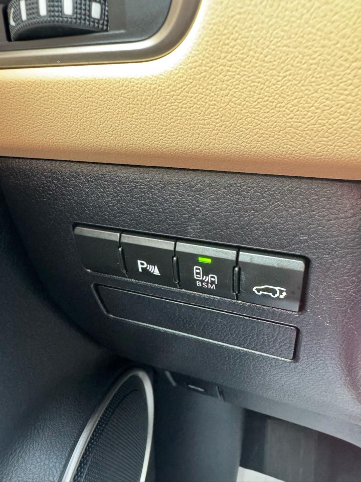 Lexus NX 200t FWD 4dr 2015