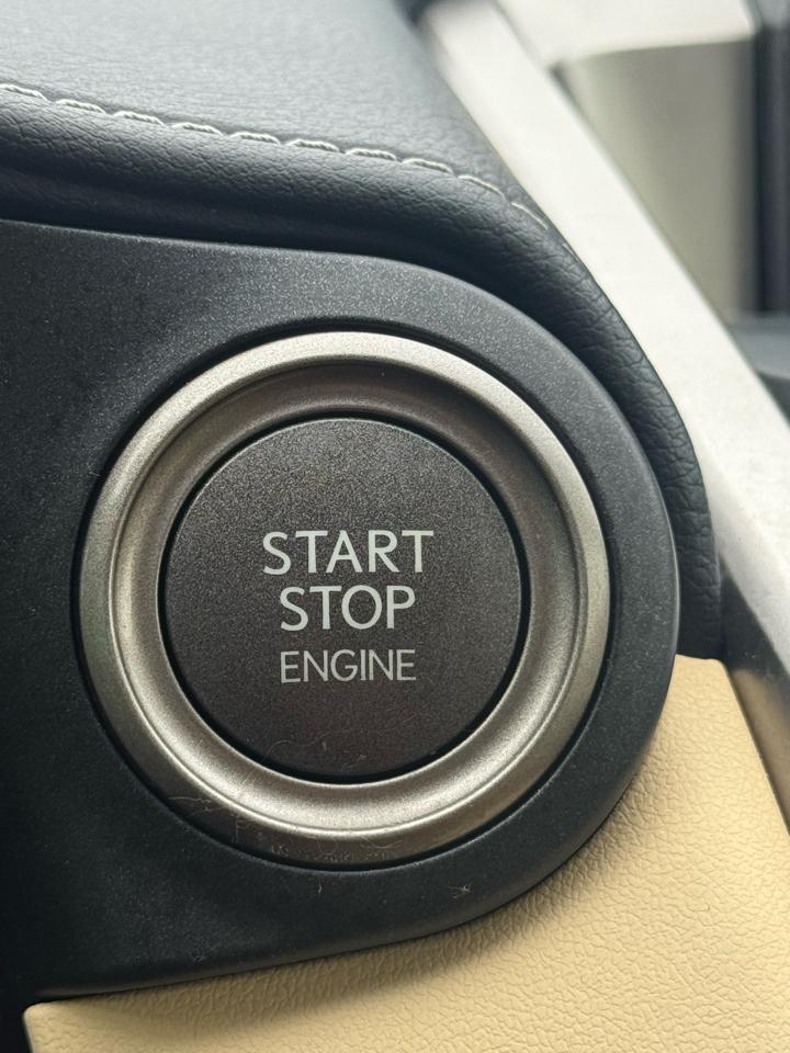 Lexus NX 200t FWD 4dr 2015