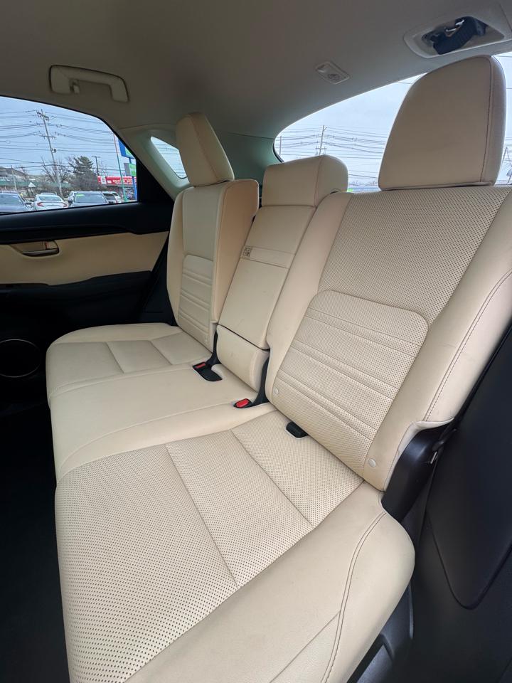 Lexus NX 200t FWD 4dr 2015