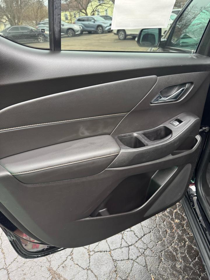 Chevrolet Traverse AWD 4dr RS w/2LT 2019