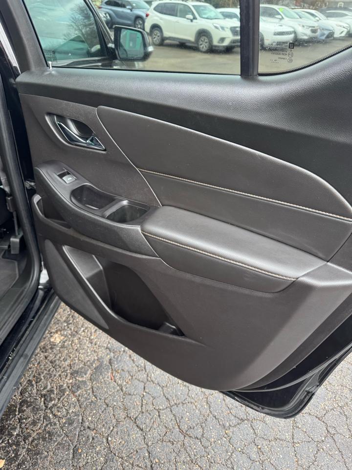 Chevrolet Traverse AWD 4dr RS w/2LT 2019