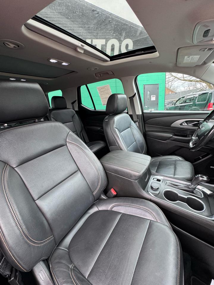 Chevrolet Traverse AWD 4dr RS w/2LT 2019