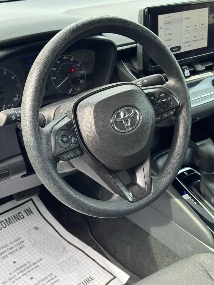 Toyota Corolla LE CVT (Natl) 2024