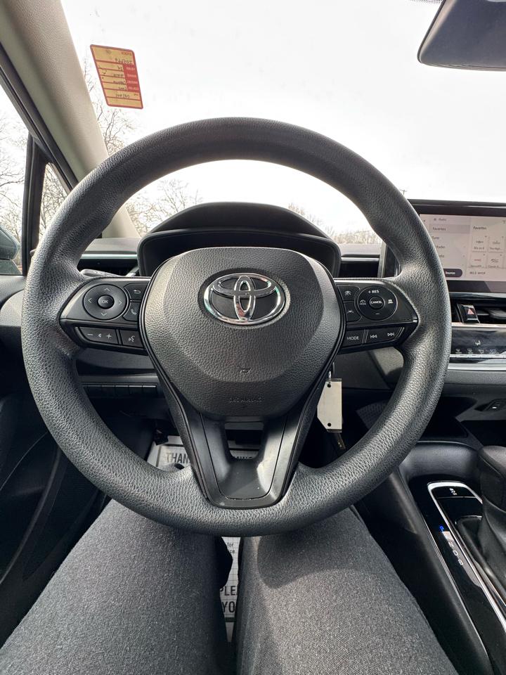 Toyota Corolla LE CVT (Natl) 2024