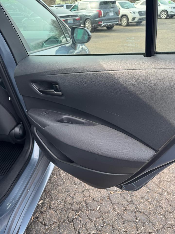 Toyota Corolla LE CVT (Natl) 2024