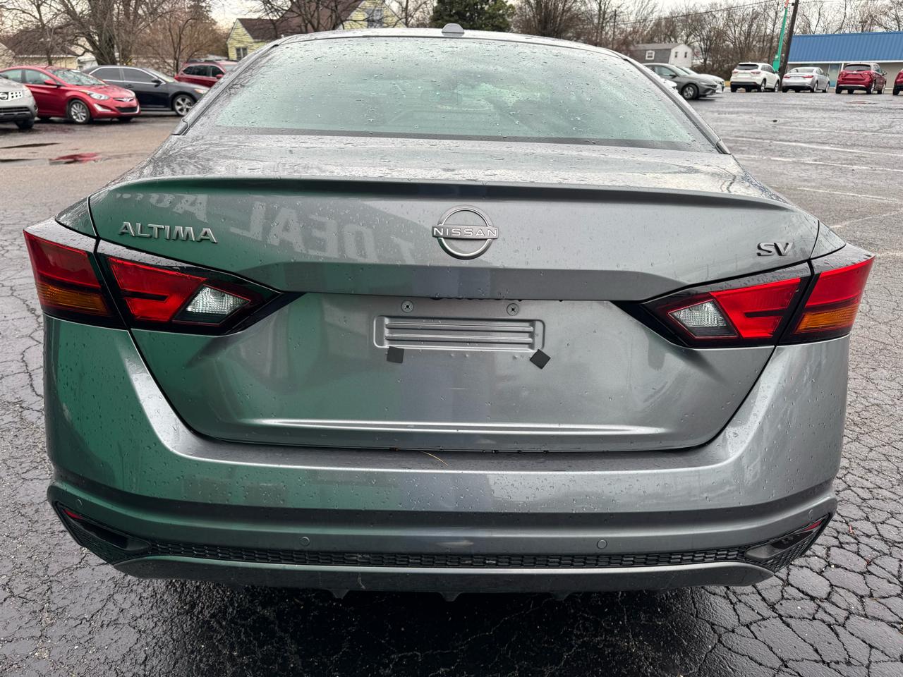 Nissan Altima 2.5 SV Sedan 2023