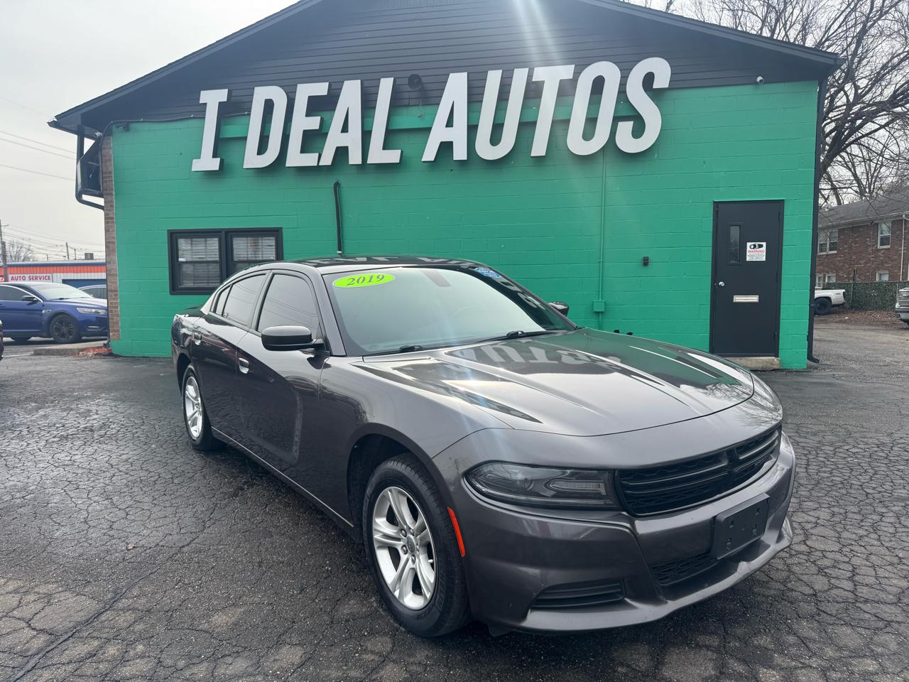 Dodge Charger SXT RWD 2019