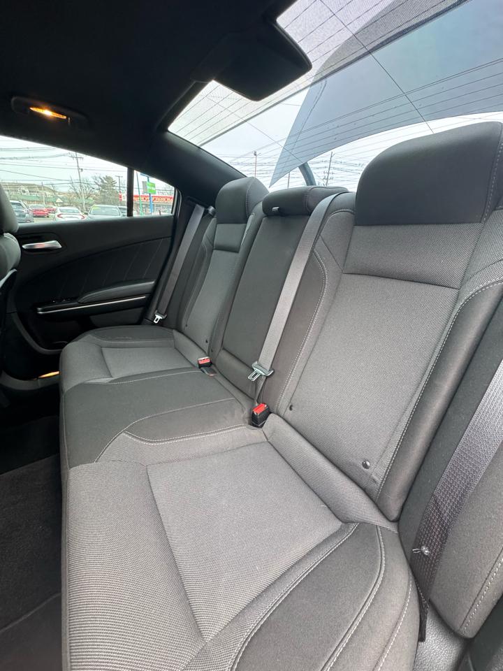 Dodge Charger SXT RWD 2019