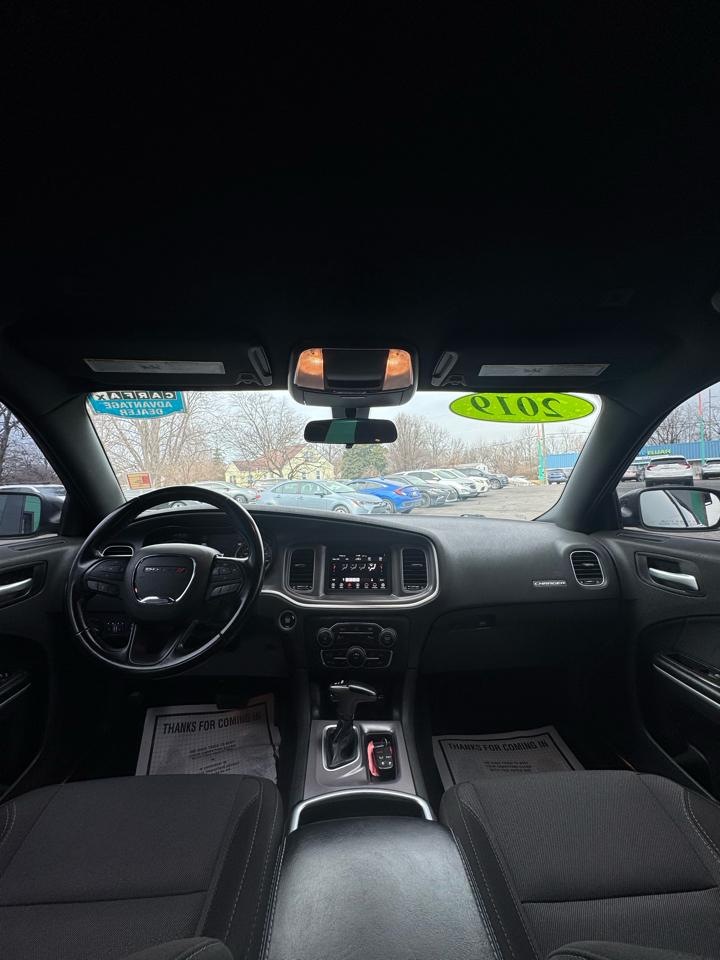 Dodge Charger SXT RWD 2019